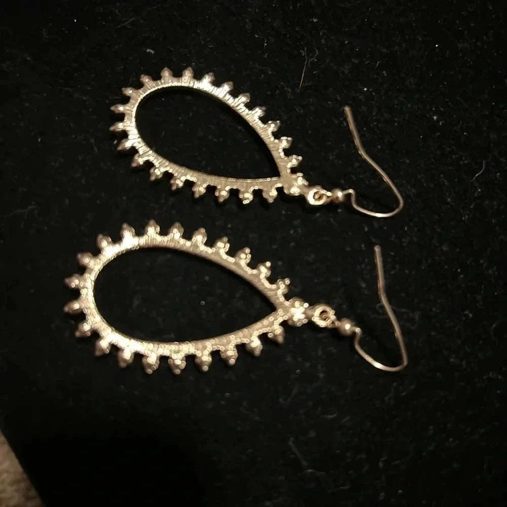 Sparkle Fashion earrings‎